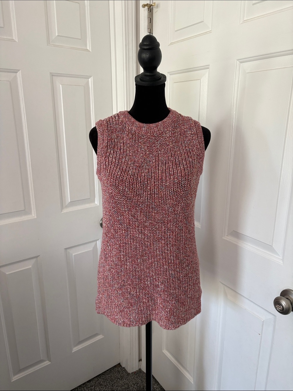 Ella Moss Multi-Tone Pink Knit Sleeveless Sweater Vest